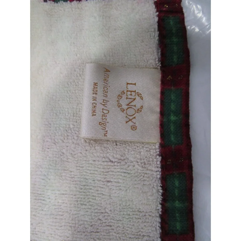 Lenox Holiday Christmas Towel Set Embroidered Holly Tartan Trim EUC